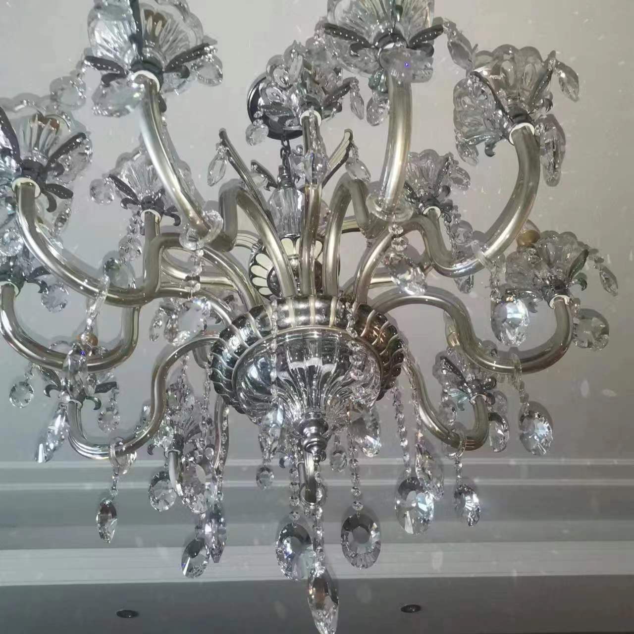 客戶燈具清洗完成